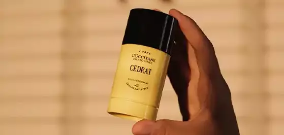How to Apply Deodorant and Reduce Irritation Risk