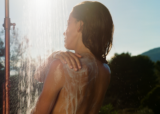 HOW TO STAY FRESH & HYDRATED