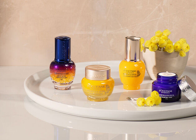 Image of enlarged Immortelle bubbles.