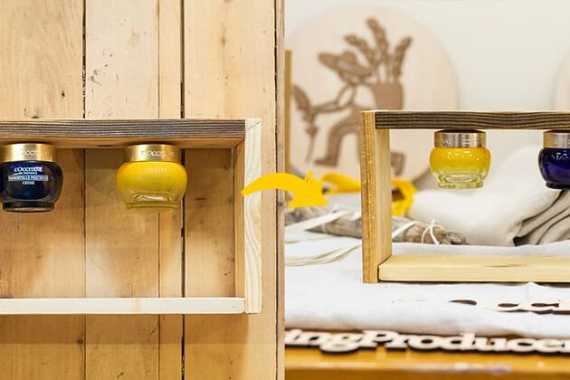 Play USE YOUR PRECIOUS AND DIVINE JARS TO GET ORGANISED!