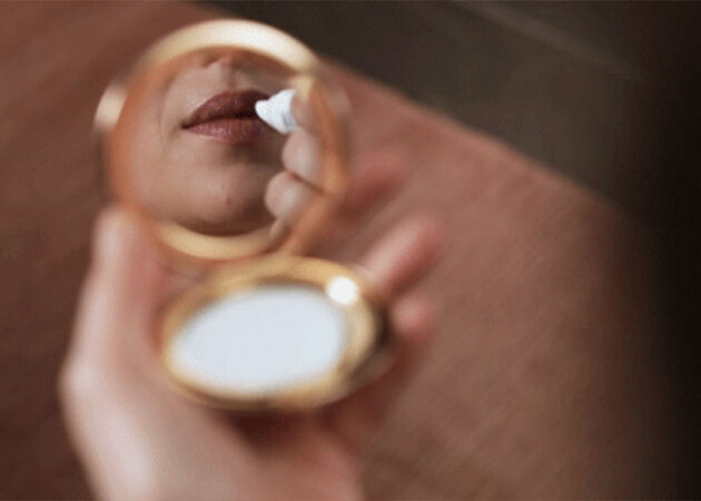 HOW TO REFRESH YOUR LOOK BEFORE A NIGHT OUT