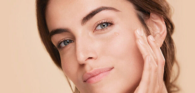 THE BENEFITS OF ADDING A SERUM TO YOUR SKINCARE ROUTINE