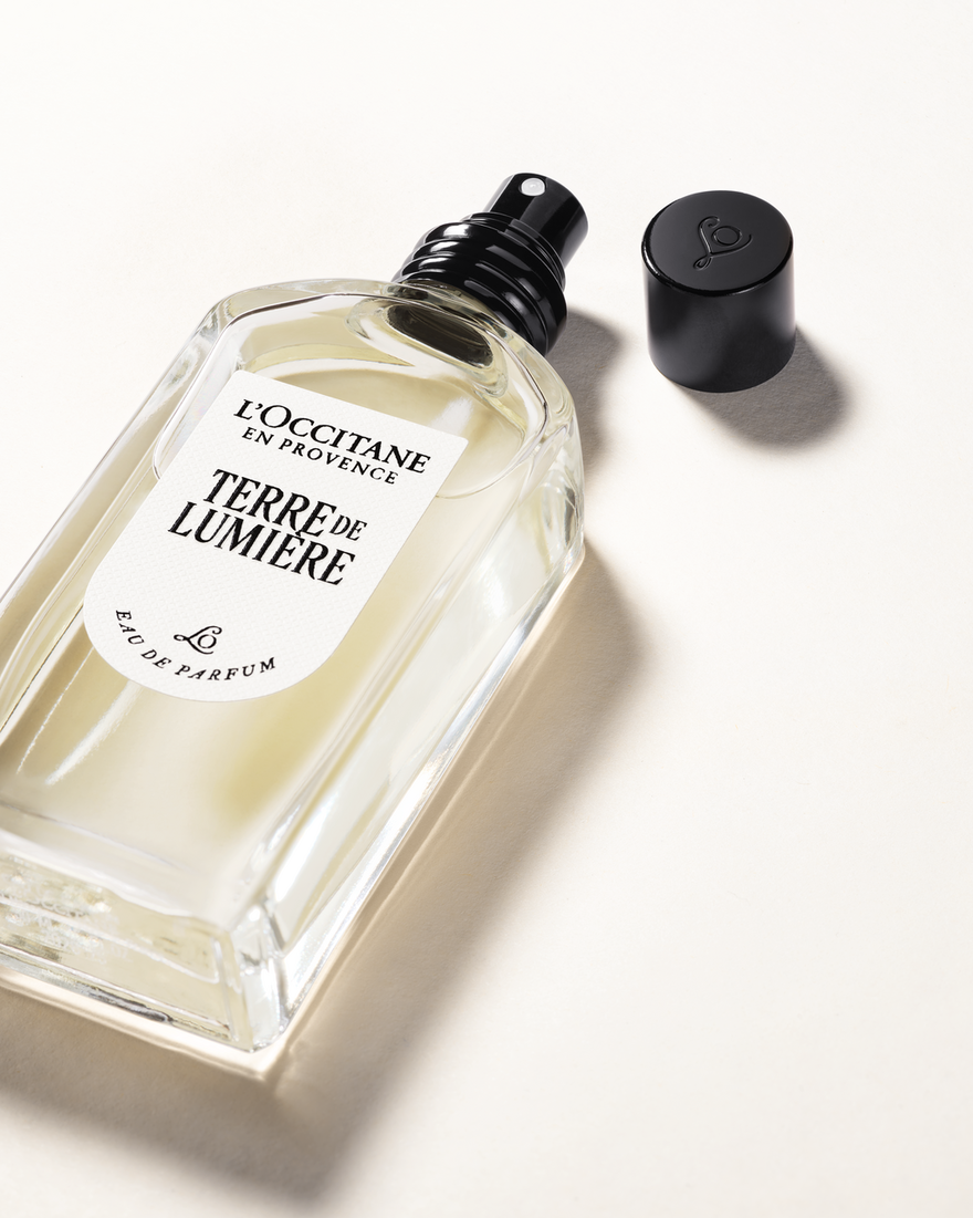 view 2/3 of Warm amber floral Eau de Parfum