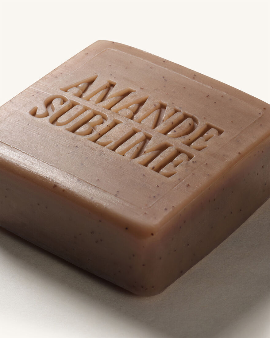 Almond Exfoliating Soap, AURECT (2) 50 g | L&rsquo;OCCITANE Australia